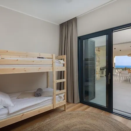 Ferienhaus Fur 10 Personen In Rogoznicko, Dalmatien Norddalmatien Holiday home